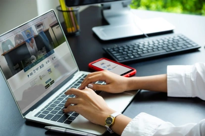 El trámite para verificar la información sobre el registro electoral se realiza de forma virtual.