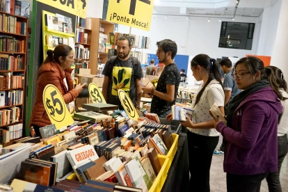 Referencia. La IV Feria del Libro Cumandá 2026 reunirá 17 actividades culturales en el centro de Quito del 23 al 25 de abril.