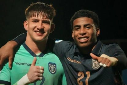 Dos jugadores de la Selección de Ecuador Sub 17.