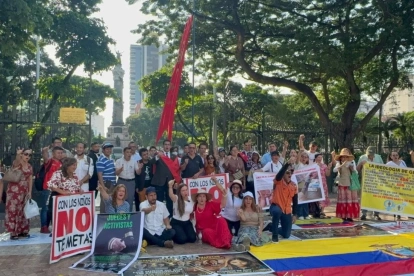 Familias, profesionales y colectivos sociales participarán en una movilización pacífica desde el Parque Centenario hasta la Gobernación del Guayas.