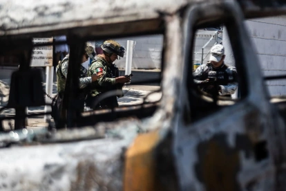 Los cárteles Sinaloa y CJNG han respondido con fragmentación en células más violentas y la consolidación en organizaciones aún más poderosas, flexibles y adaptables.