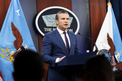 Pete Hegseth pronunció un discurso que fusionaba un versículo bíblico con un fragmento de la famosa película Pulp Fiction.