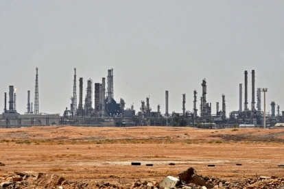 Esta imagen muestra una instalación petrolera de Saudi Aramco en Arabia Saudita.