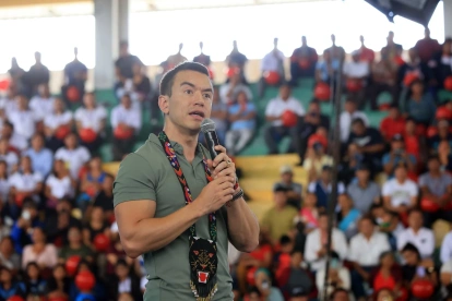 El presidente Daniel Noboa participó en el encuentro de nacionalidades amazónicas en Puyo, Pastaza, el viernes 17 de abril.