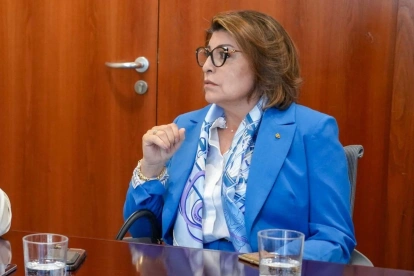 Wilma Andrade, embajadora de Ecuador en España, explica el alcance de la regularización masiva.