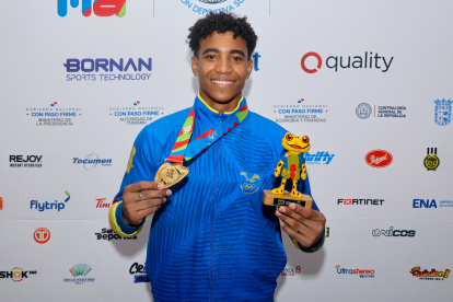 Dominick Godoy ganó oro y bronce para Ecuador en gimnasia artística.