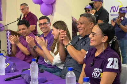 La ministra Zaida Rovira y asambleístas de ADN participaron en la inauguración de la sede del partido en Sambrondón.