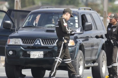 La abogada fue víctima de un ataque armado mientras se movilizaba por el complejo vial que conecta Guayaquil, Samborondón y Durán