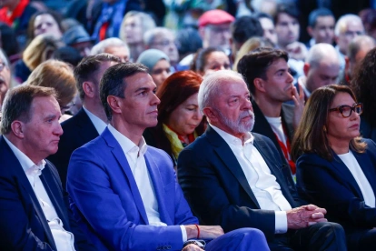 Lo más rancio, populista y 'selecto' de la extrema izquierda mundial se reunió en una cumbre en Barcelona, España, para ser “faro de luz” contra la extrema derecha.