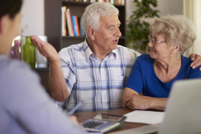 Las personas afiliadas al IESS pueden acceder a una pensión jubilar, luego de cumplir ciertos aportes al sistema.