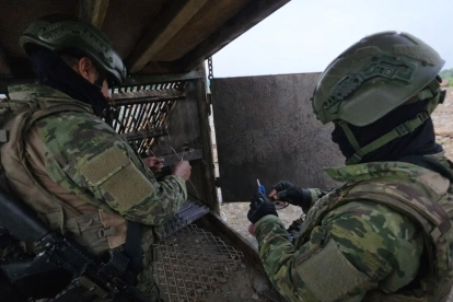 Expertos dicen que el crimen se desplaza tras la medida en Ecuador; no cae por falta de control territorial.