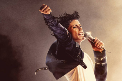 Jaafar Jackson en la piel de Michael Jackson.