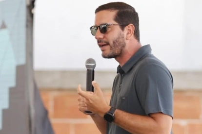 Roberto Luque, ministro de Transporte, plantea una ruta alterna para el paso de tráfico pesado desde otros cantones hacia los puertos de Guayaquil y Posorja.