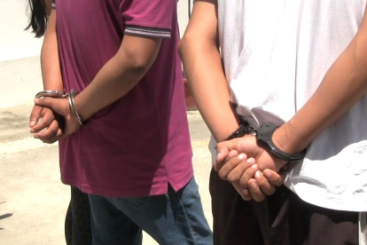 Los sospechosos cayeron luego de un seguimiento policial que se realizó en base a una denuncia de un taxista