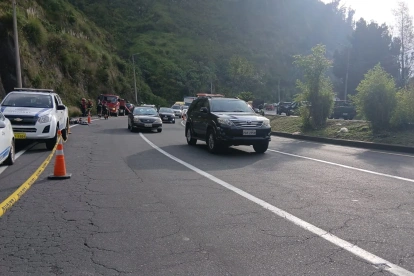 Un motociclista se impactó contra un vehículo. El conductor falleció.
