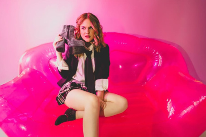 Mar Rendón presenta su nueva imagen.