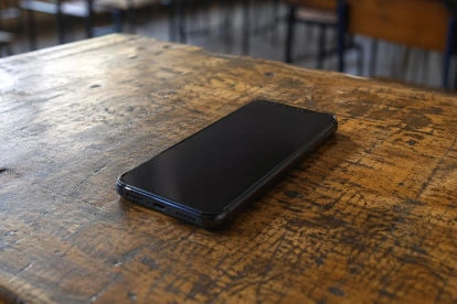 El uso de dispositivos electrónicos es uno de los puntos que cambia con el nuevo acuerdo ministerial.