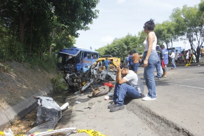 El accidente  de este jueves dejó decenas de afectados.