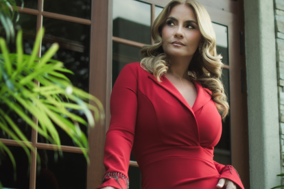 Jacqueline está dedicada a la radio, al contenido digital para marcas y a su negocio multinivel.