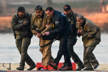 El militar enfrenta cargos tras lucrar con apuestas sobre la captura de Maduro.