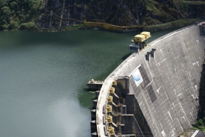 El embalse de Mazar es clave para la generación eléctrica de Ecuador.archivo / expreso

El embalse de Mazar es clave para la generación eléctrica de Ecuador.archivo / expreso

El embalse de Mazar es clave para la generación eléctrica de Ecuador.