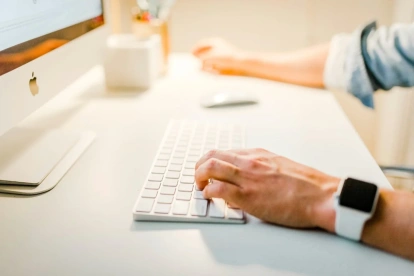 La tecnología redefine la pasión: hoy los fans viven el fútbol más conectados que nunca.