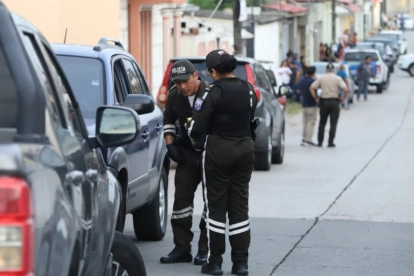 El ataque se produjo a las afueras de un taller mecánico