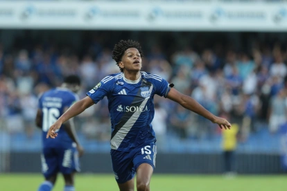 Luis Fragozo anotó su primer gol como profesional ante Liga de Quito.