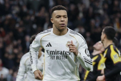 El club emitió un parte médico confirmando una lesión en el músculo semitendinoso del jugador.