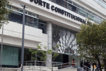 Hay casos negados por la CC con el argumento que, al resolver, la norma ya no está vigente, sin importar que esa derogatoria se produjo cuando el caso estaba, irresoluto en manos de la propia CC.