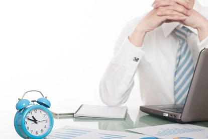 Quienes trabajen en feriado deben cobrar el doble del valor por hora.