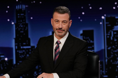El comediante Jimmy Kimmel defendió su polémico sketch y negó que haya promovido la violencia tras el tiroteo en Washington.