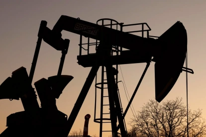 Fotografía de archivo de una bomba de petróleo en Alemania.