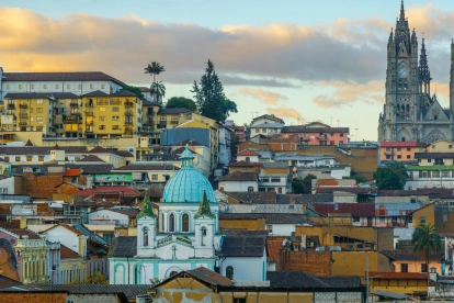 Referencial. Paisajes coloniales y rutas cercanas se perfilan como opciones para disfrutar el feriado de mayo.