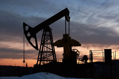 El precio del crudo WTI superó nuevamente los $100 debido a que el conflicto en Irán no se ha resuelto.