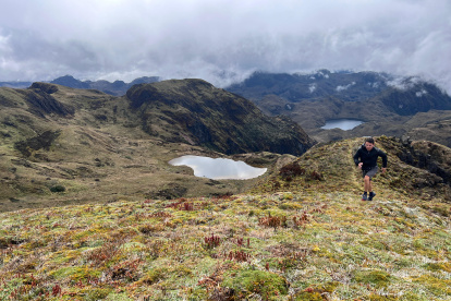 La reserva Cayambe - Coca, en la zona de las antenas de Papallacta, tiene paisajes de cerros y lagunas
