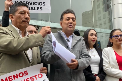 Geovanni Atarihuana, director de Unidad Popular, presentó la demanda ante la Corte Constitucional.