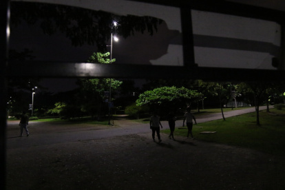 Aún hay problemas con algunas luminarias.