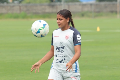 Desde Manta hasta Paraguay, Pamela Pico cumple su sueño con la Selección de Ecuador.
