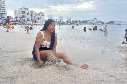 La diversión se vivió en el tercer día de feriado en los balnearios de la provincia de Santa Elena
