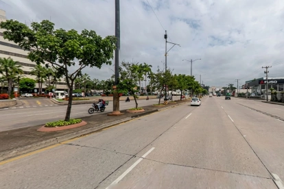 En este sector de la avenida Juan Tanca Marengo, en el norte de Guayaquil, se cometió la infracción de tránsito.
