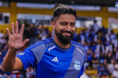 Noboa dispara sin filtro: “Lo mejor que puede hacer el presidente es irse”.
