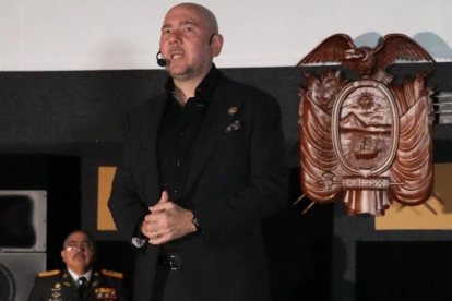 Ministro de Defensa dijo en mayo que operativos ganan ventaja, pero sin respaldo legal pierden impacto.