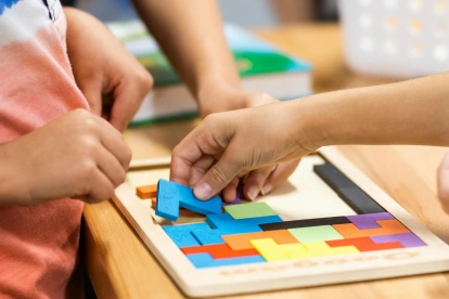 El uso de herramientas digitales puede mejorar el aprendizaje y la integración de estudiantes con discapacidad en el aula.