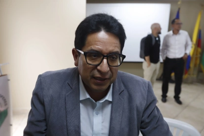 Jorge Yánez, dirigente del transporte, anunció la reducción de la operación de los buses.