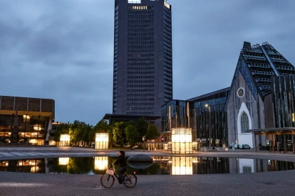 El centro de Leipzig a primera hora de este martes, cerca de la escena del crimen en la que murieron al menos dos personas y varias resultaron heridas.