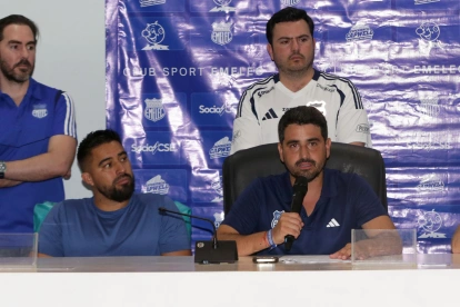 Cristhian Noboa (i) y José David Jiménez fueron electos en Emelec el 21 de febrero.