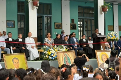 La Unidad Educativa Santo Hermano Miguel inició sus actividades en el histórico edificio del antiguo San José La Salle, manteniendo vivo el legado lasallista en Guayaquil.