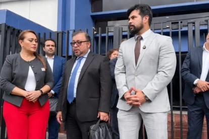 Prestadores de servicios de salud solicitan una reunión urgente para revisar pagos, derivaciones y la normativa que afecta la atención médica.