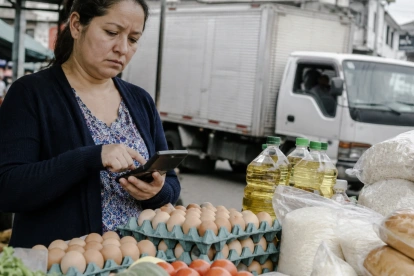 En un año, el alza del costo de la canasta de Ecuador supera los $29, según cifras del INEC.
